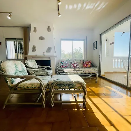 Costamar Apartment *